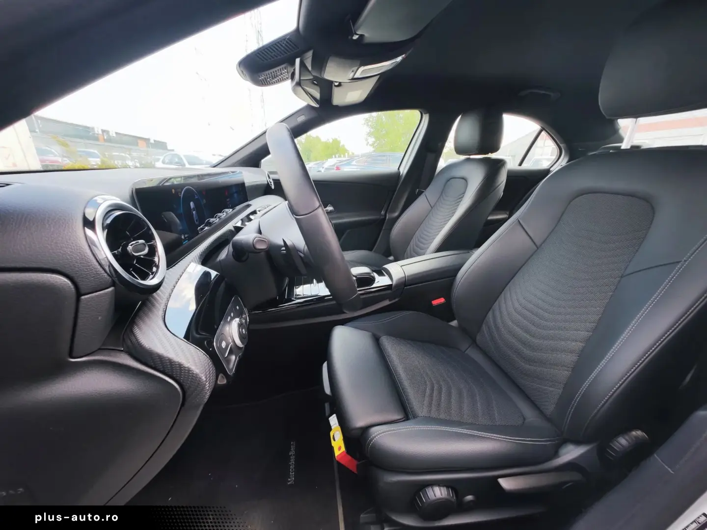 Mercedes-Benz A-180