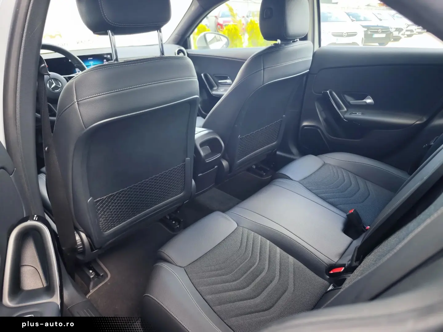 Mercedes-Benz A-180