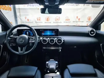 Mercedes-Benz A-180