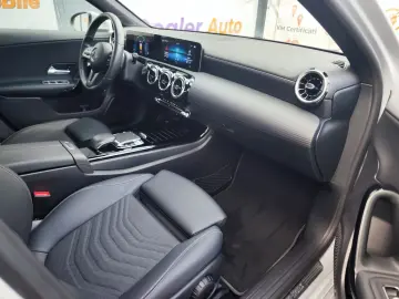 Mercedes-Benz A-180
