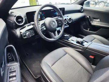 Mercedes-Benz Cla-180