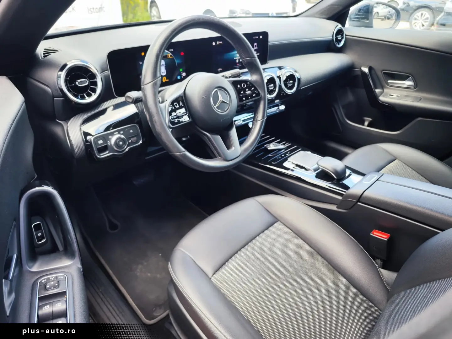 Mercedes-Benz Cla-180