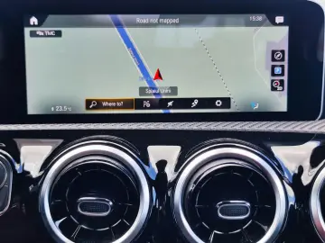 Mercedes-Benz Cla-180