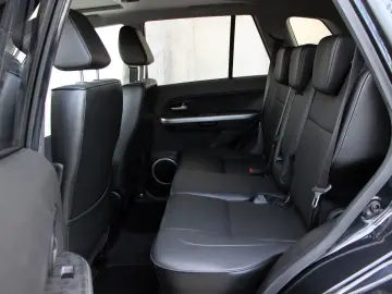 Suzuki Grand-Vitara
