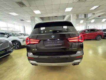 BMW X3 Xdrive-30e Hybid plug-in