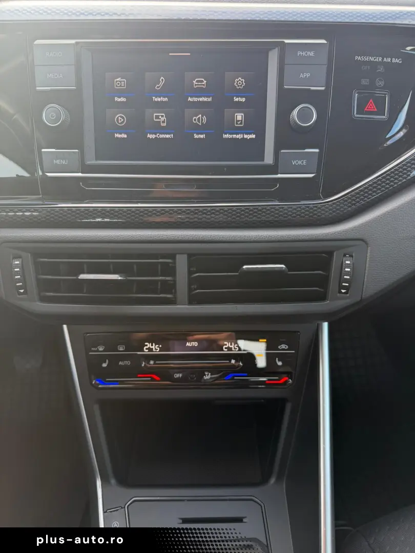 Volkswagen POLO Hatchback 2023