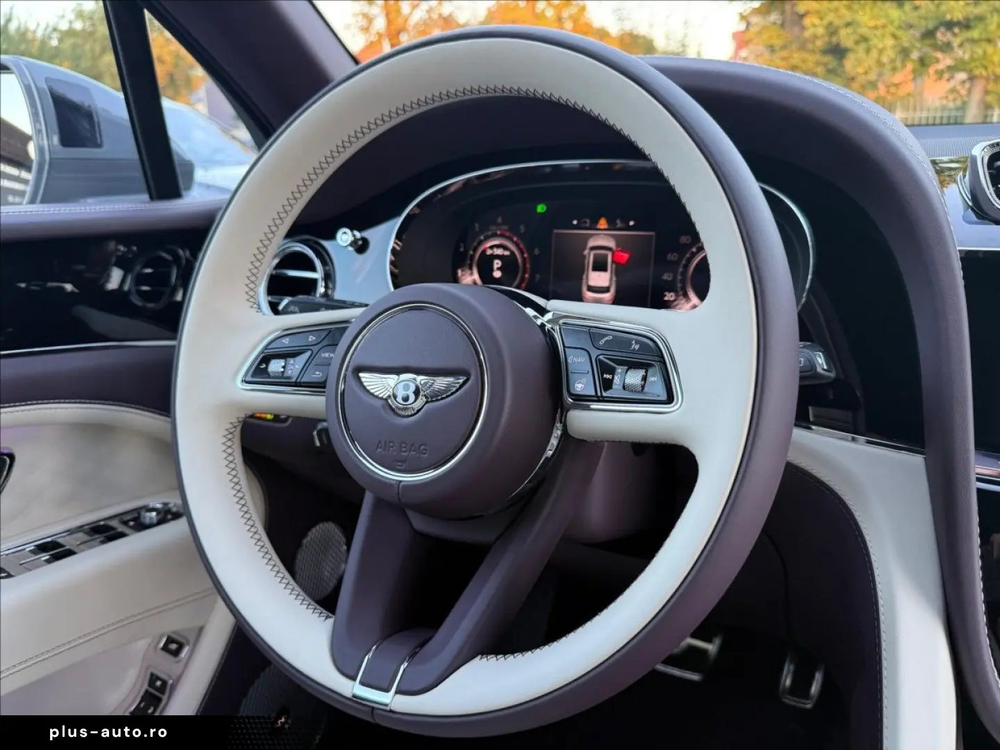 BENTLEY Bentayga 4.0 V8 EWB Azure 4WD Autom.  NAIM