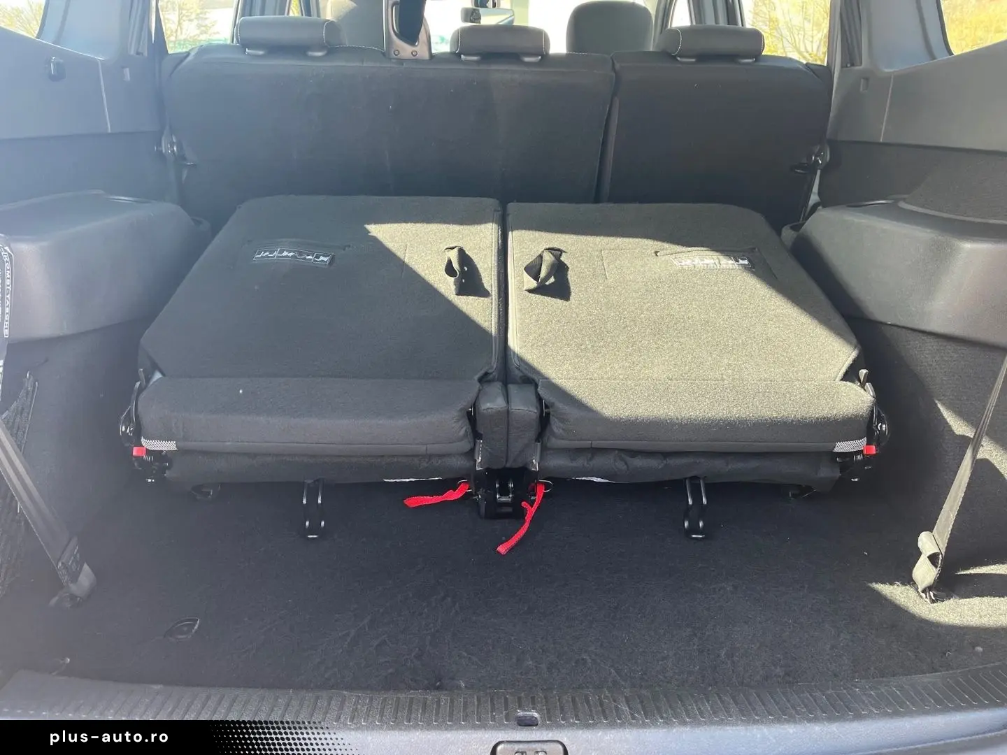 DACIA Lodgy Stepway Selection Blue dCi 115 7-Sitzer Na