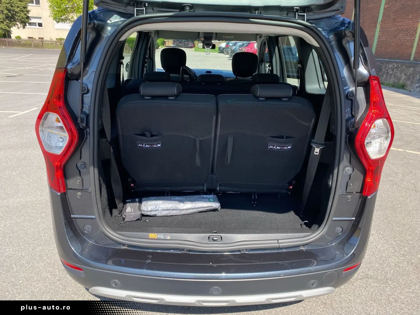 DACIA Lodgy Stepway Blue dCi 115 7 Sitzer PDC h Kamera