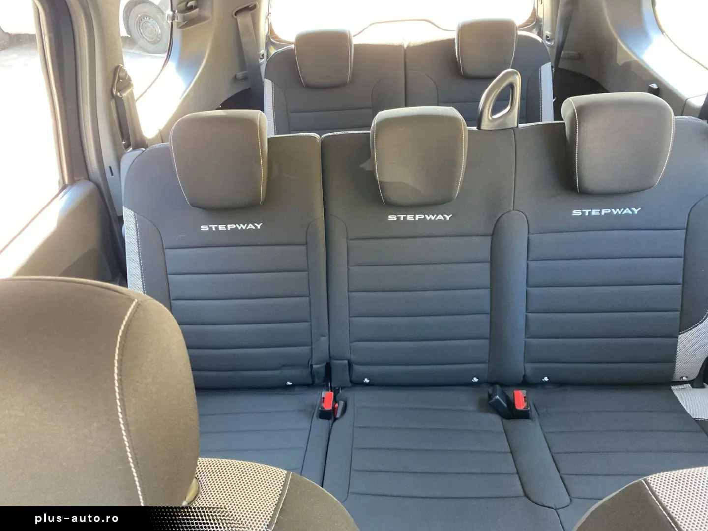 DACIA Lodgy Stepway Blue dCi 115 7 Sitzer PDC h Kamera