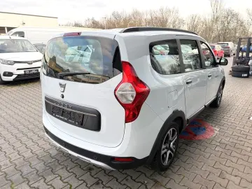 DACIA Lodgy Stepway   7-SITZER NAVI SITZH KAMERA CARPL