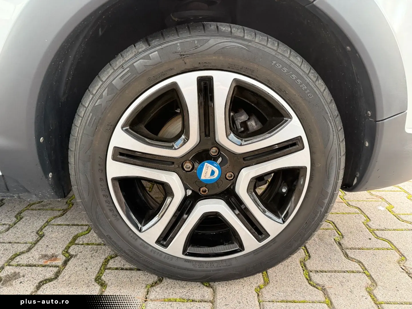 DACIA Lodgy Stepway   7-SITZER NAVI SITZH KAMERA CARPL