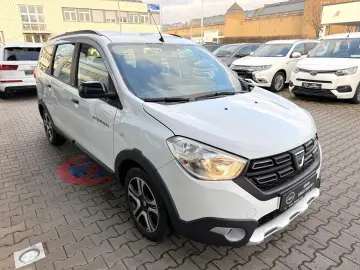 DACIA Lodgy Stepway   7-SITZER NAVI SITZH KAMERA CARPL