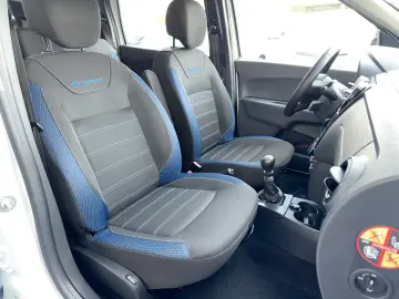 DACIA Lodgy Stepway   7-SITZER NAVI SITZH KAMERA CARPL
