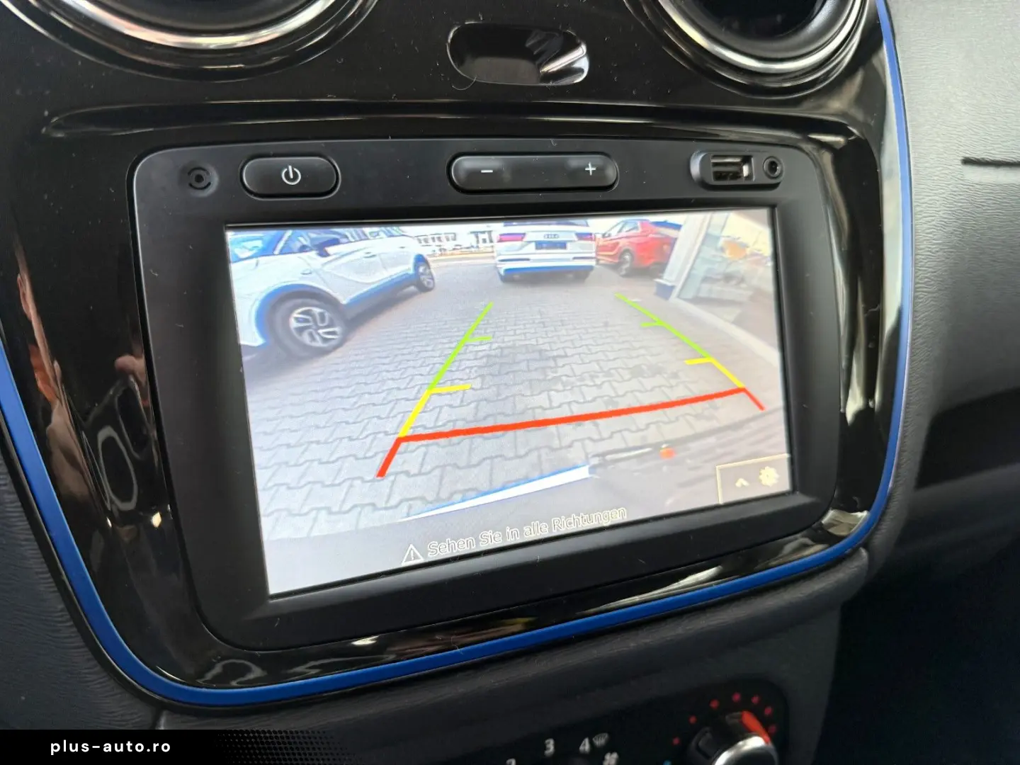 DACIA Lodgy Stepway   7-SITZER NAVI SITZH KAMERA CARPL