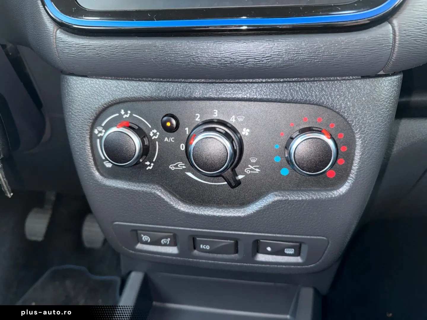 DACIA Lodgy Stepway   7-SITZER NAVI SITZH KAMERA CARPL