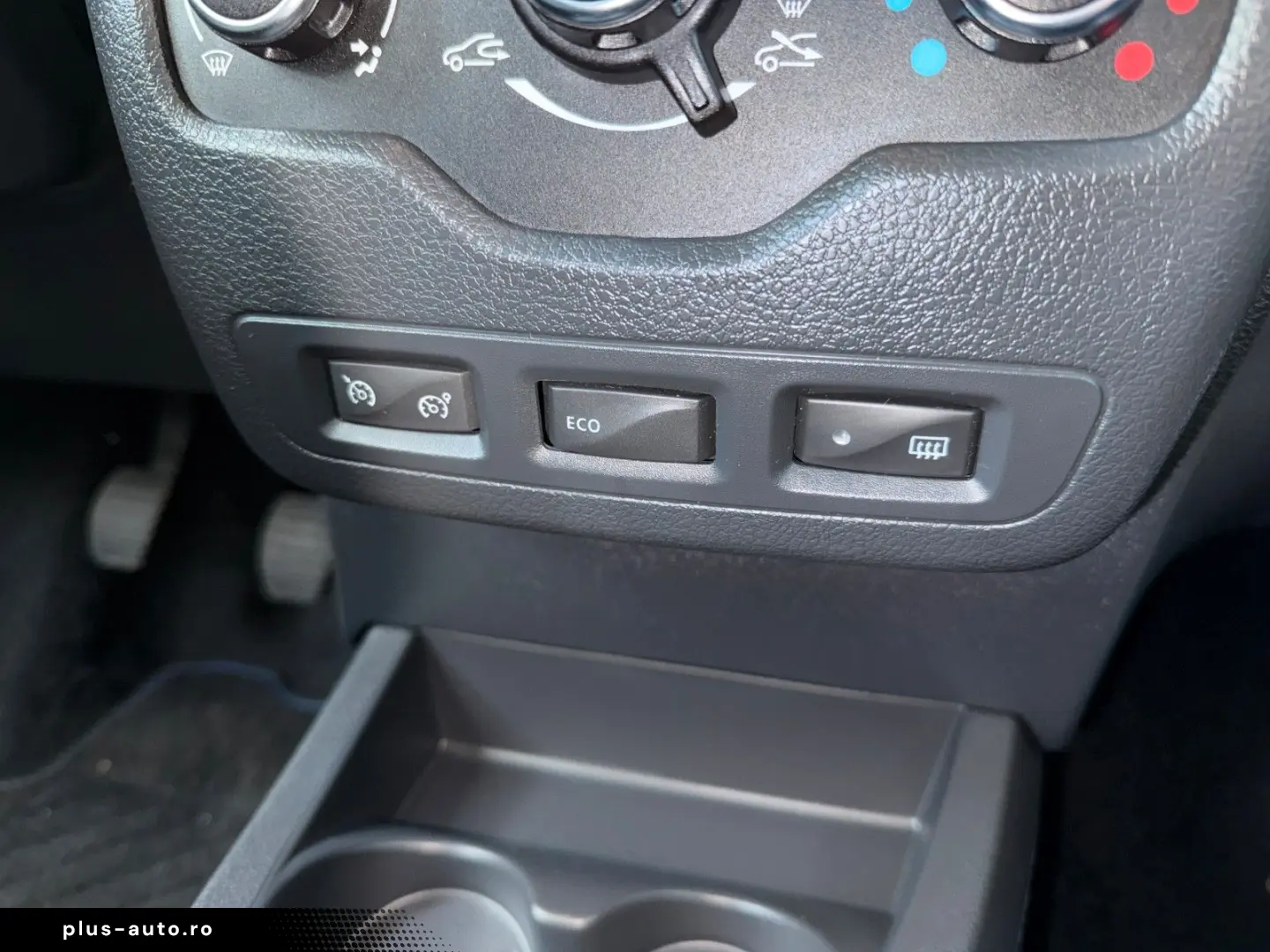DACIA Lodgy Stepway   7-SITZER NAVI SITZH KAMERA CARPL