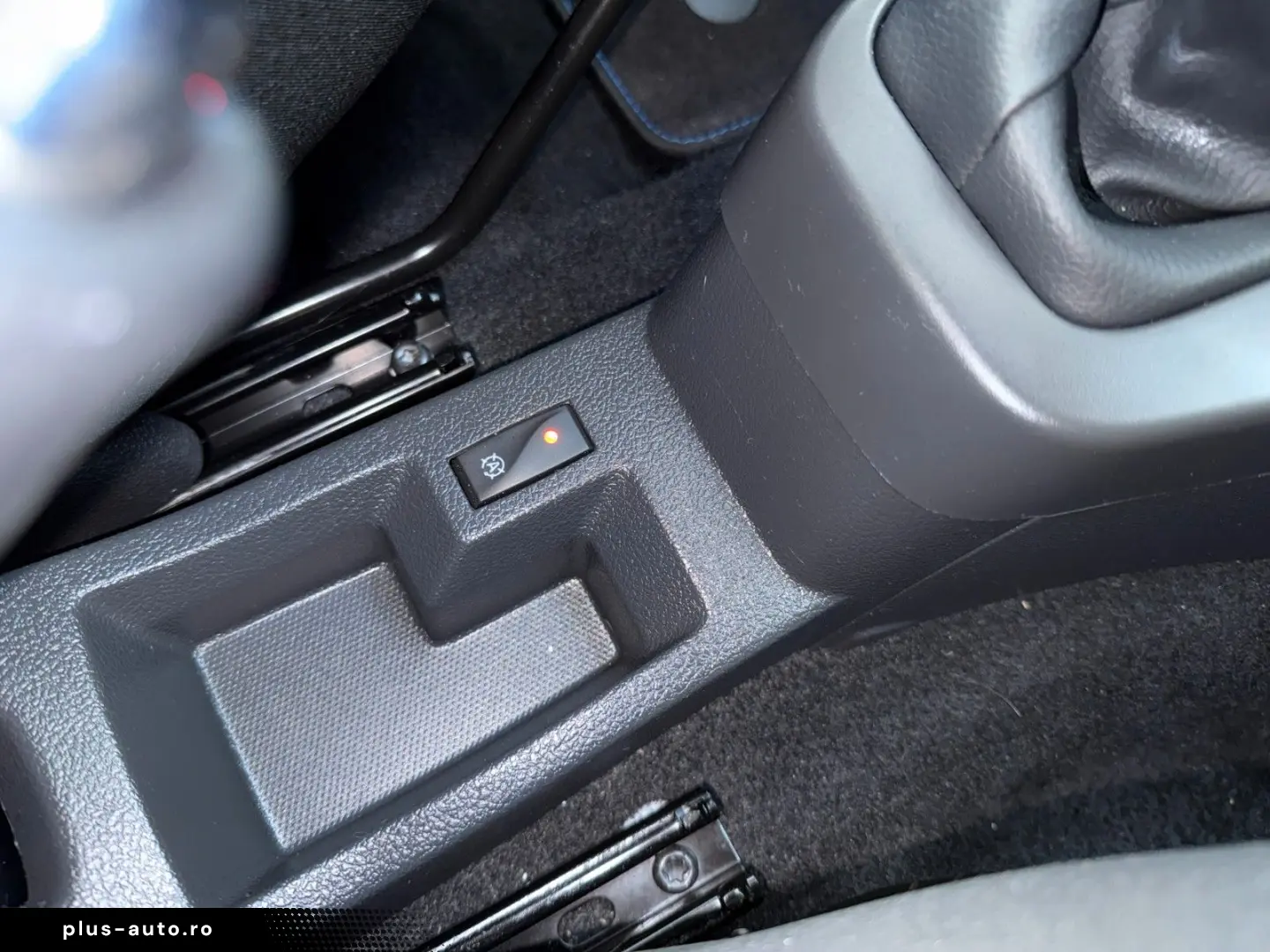 DACIA Lodgy Stepway   7-SITZER NAVI SITZH KAMERA CARPL