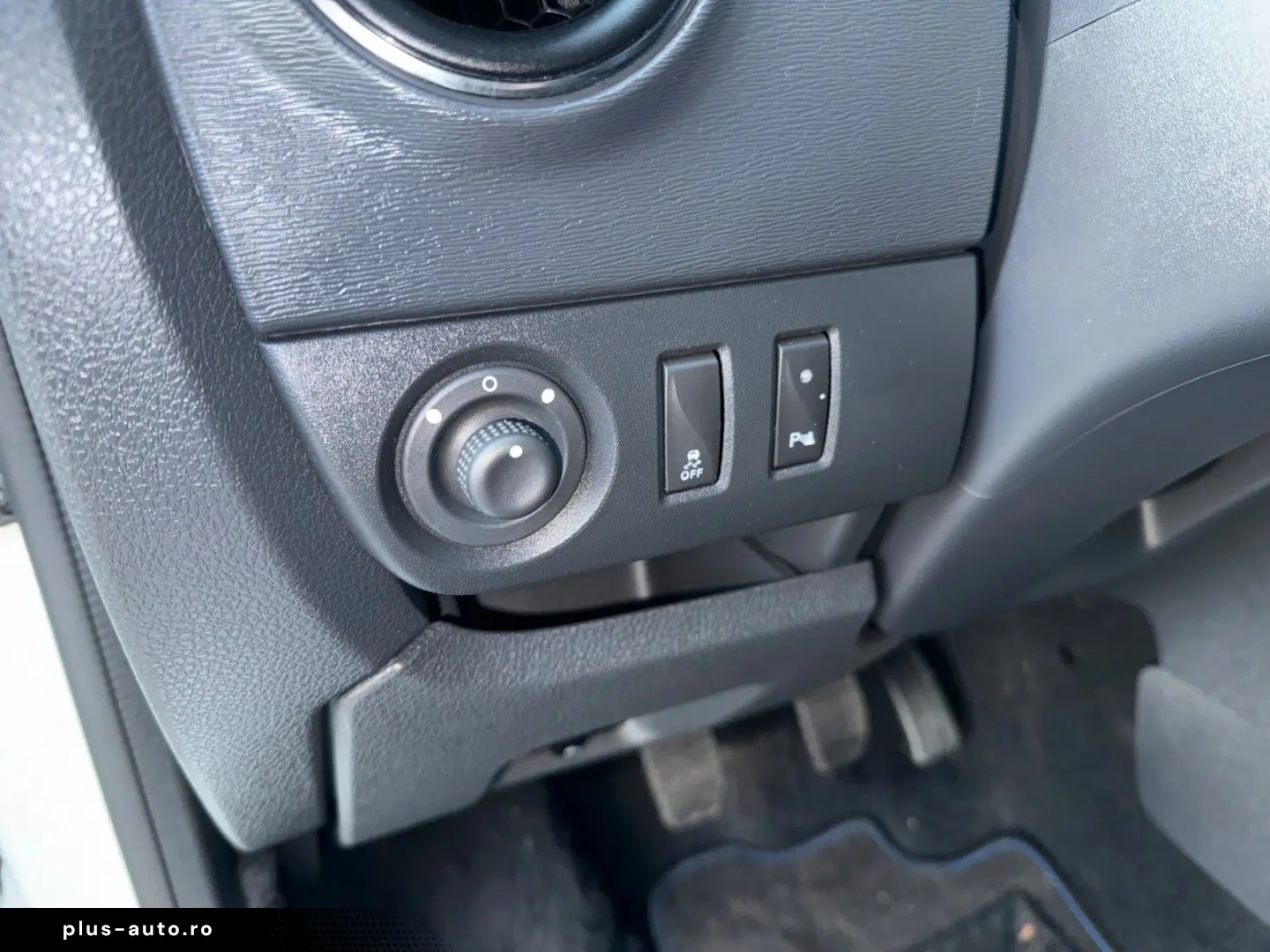 DACIA Lodgy Stepway   7-SITZER NAVI SITZH KAMERA CARPL