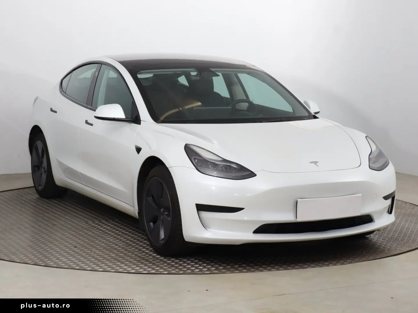 TESLA Model 3 Std Range Plus 55kWh 2022   Automatik