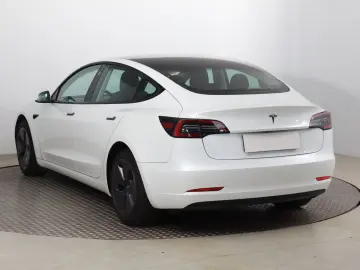 TESLA Model 3 Std Range Plus 55kWh 2022   Automatik