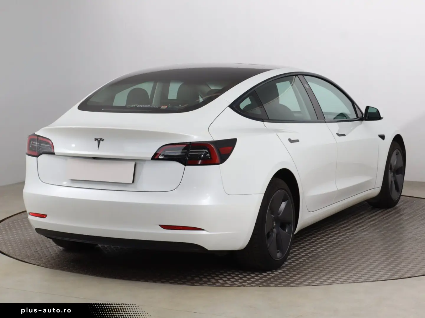 TESLA Model 3 Std Range Plus 55kWh 2022   Automatik