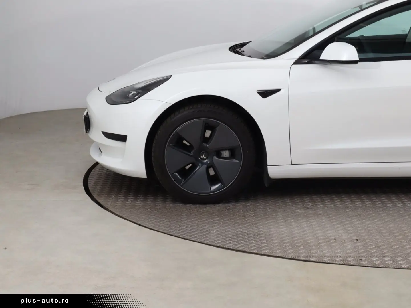 TESLA Model 3 Std Range Plus 55kWh 2022   Automatik