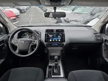 TOYOTA Land Cruiser Comfort 2.8 D4-D AHK Navi Kamera PD