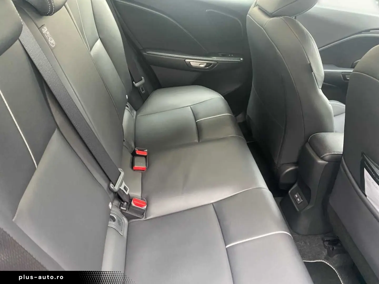 LEXUS LBX 1.5 Hybrid Relax LED SHZ KLIMA