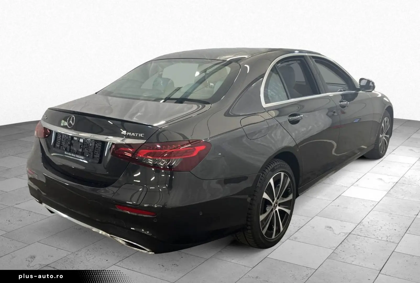 MERCEDES-BENZ E 300 e AMG  ALLRAD Pano 360 HUD Memor&hellip;