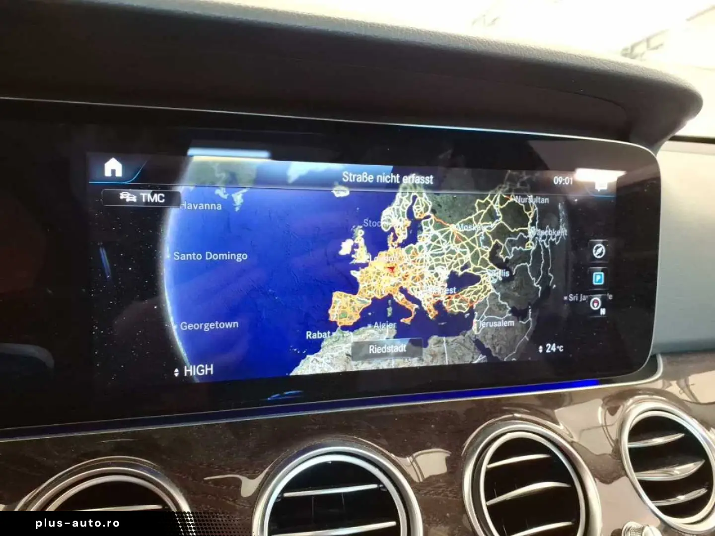 MERCEDES-BENZ E 300 e AMG  ALLRAD Pano 360 HUD Memor&hellip;