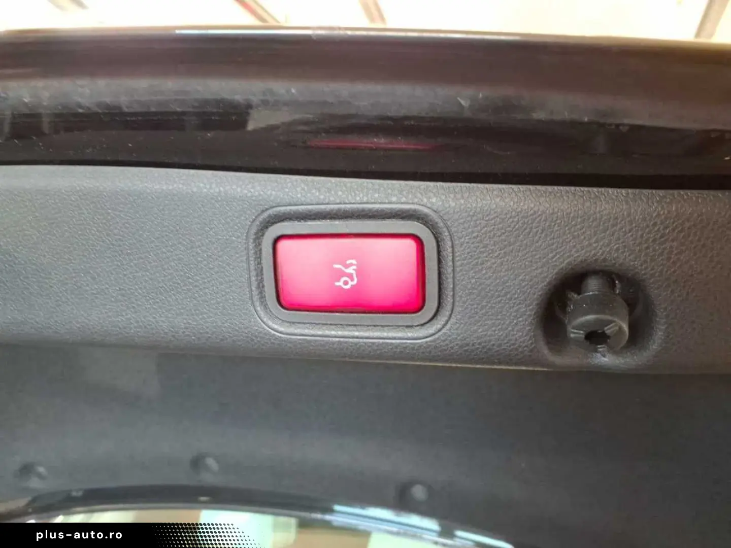MERCEDES-BENZ E 300 e AMG  ALLRAD Pano 360 HUD Memor&hellip;