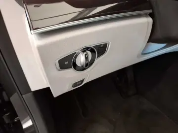 MERCEDES-BENZ E 300 e AMG  ALLRAD Pano 360 HUD Memor&hellip;