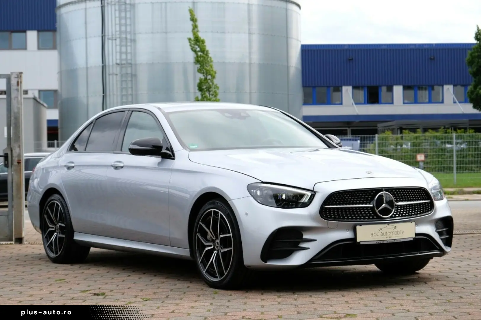 MERCEDES-BENZ E 400 d 4M AMG HUD Airmatic Standheizu&hellip;