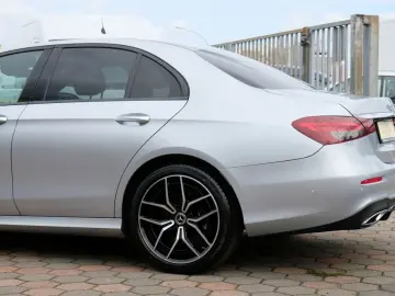MERCEDES-BENZ E 400 d 4M AMG HUD Airmatic Standheizu&hellip;