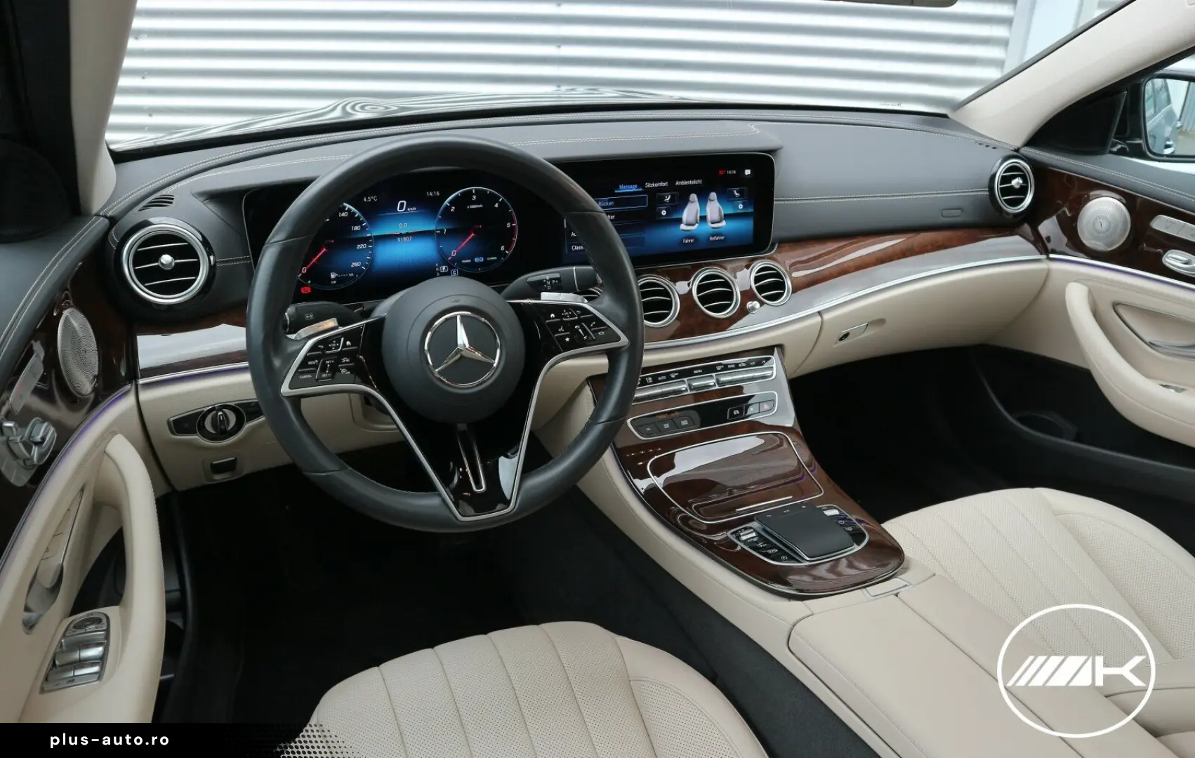 MERCEDES-BENZ E 300d 4M AMG MASSAGE PANO BURM MULTIBEAM 360