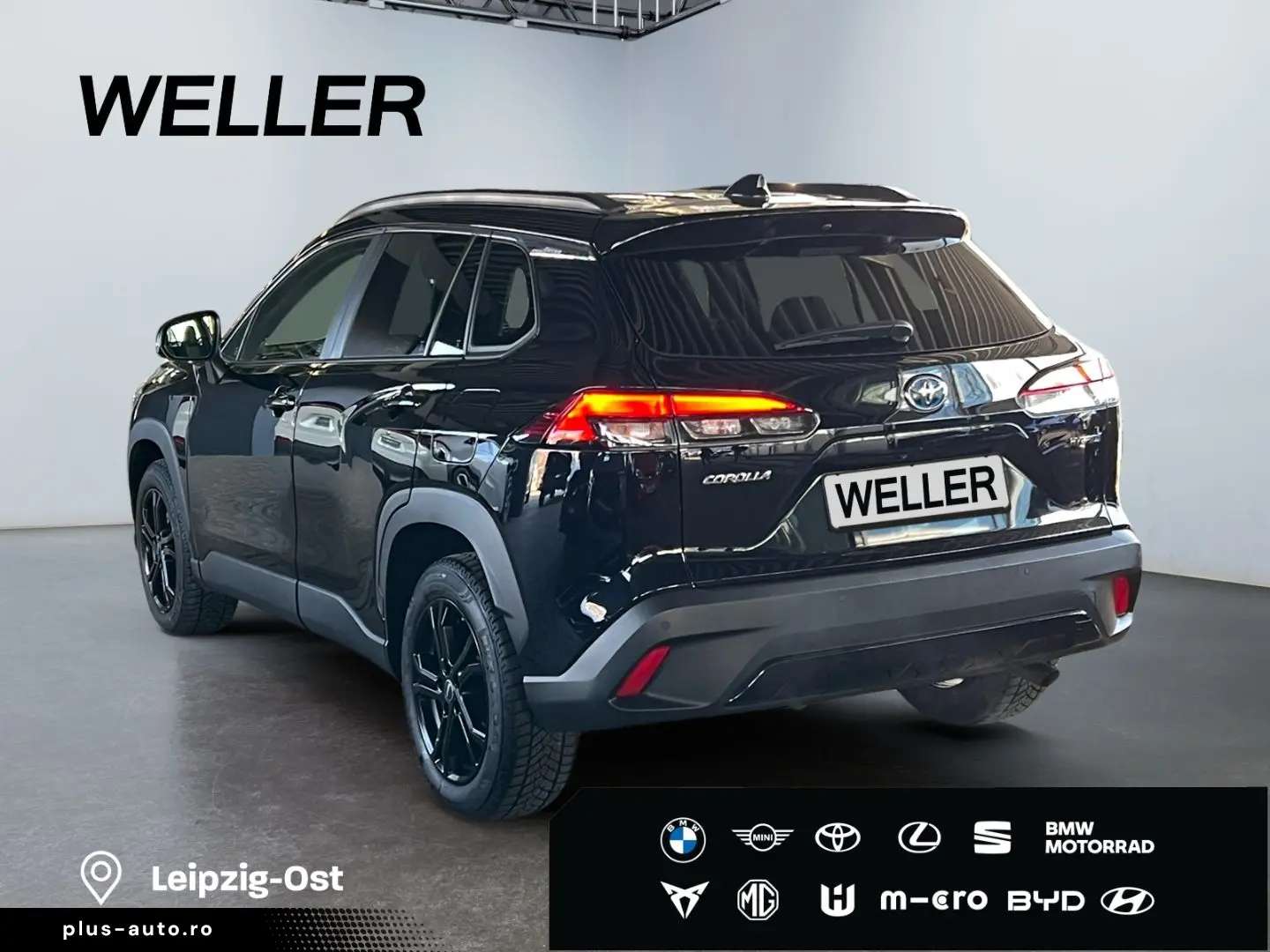 TOYOTA Corolla Cross Hybrid 2.0 4x4 Team D  LED CAM SHZ