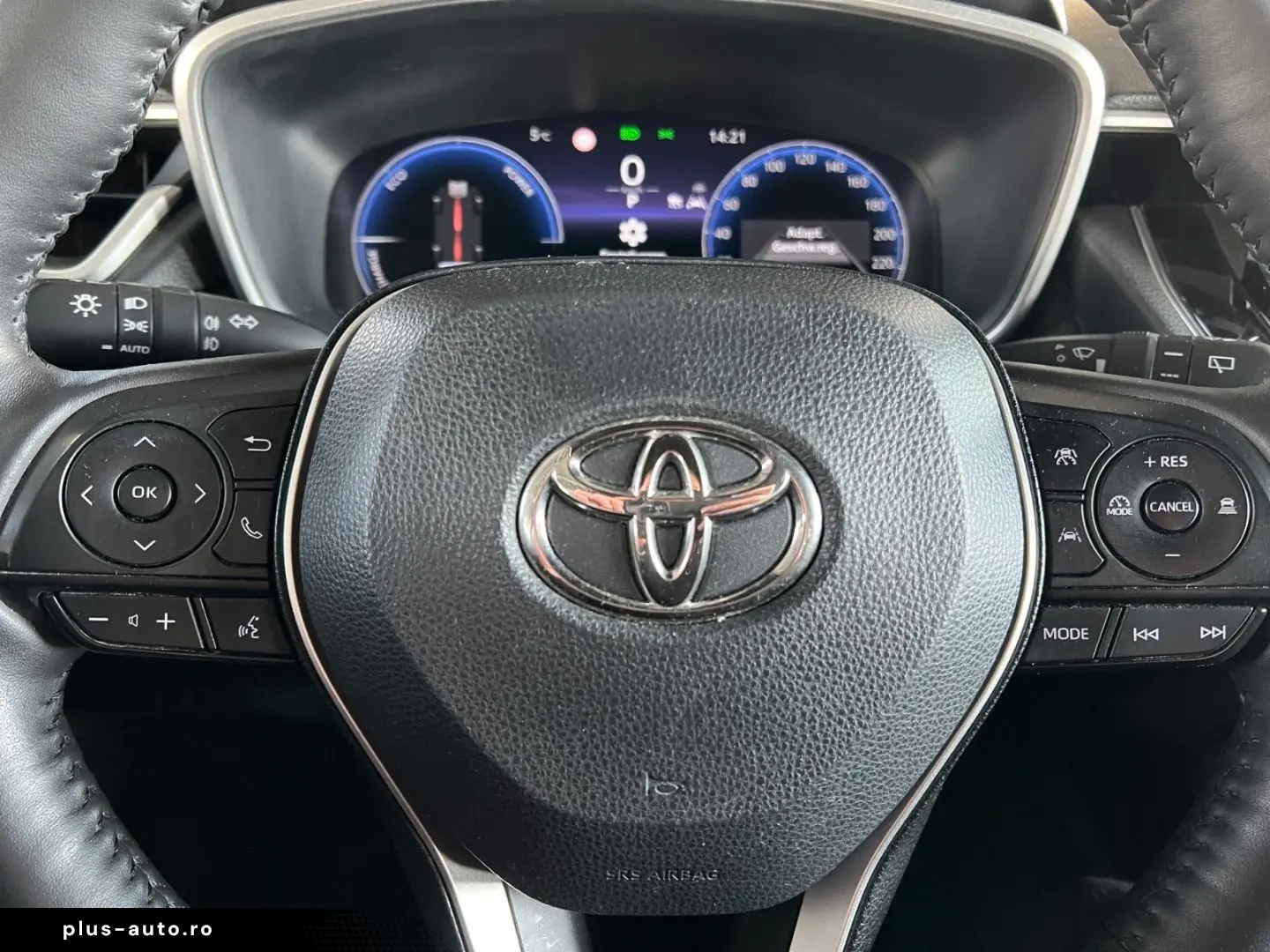 TOYOTA Corolla Cross Hybrid 2.0 4x4 Team D  LED CAM SHZ
