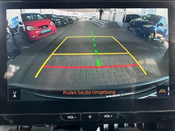 TOYOTA Corolla Cross Hybrid 2.0 4x4 Team D  LED CAM SHZ