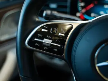 MERCEDES-BENZ GLS 400d 4MATIC AMG Line   AMG RIDE   &hellip;