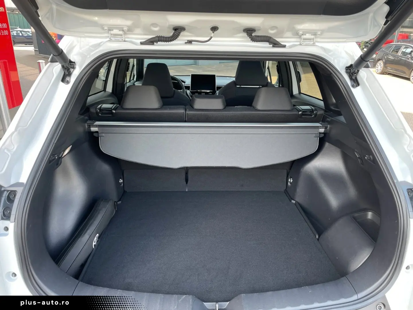 TOYOTA Corolla Cross Hybrid AWD Team Deutschland