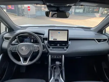TOYOTA Corolla Cross Hybrid AWD Team Deutschland