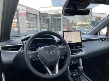 TOYOTA Corolla Cross Hybrid AWD Team Deutschland