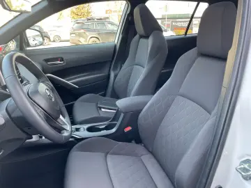 TOYOTA Corolla Cross Hybrid AWD Team Deutschland