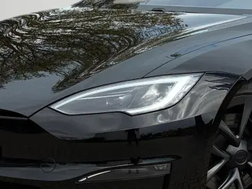 TESLA Model S Long Range Luftfederung Panorama 360 Kam