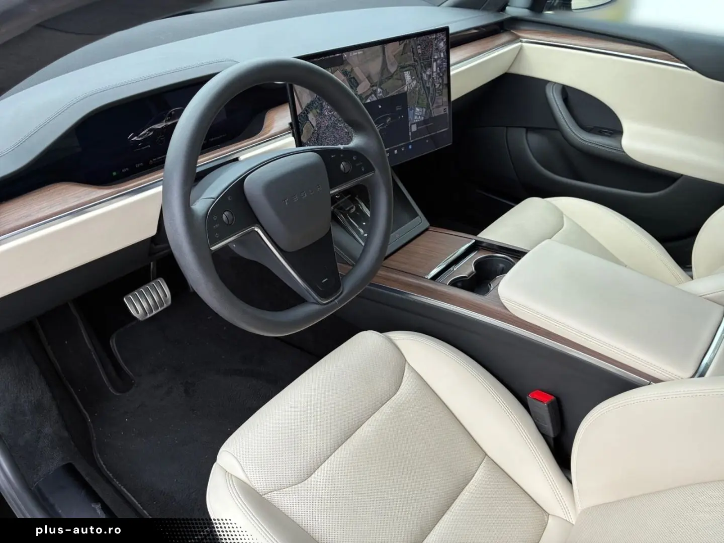 TESLA Model S Long Range Luftfederung Panorama 360 Kam