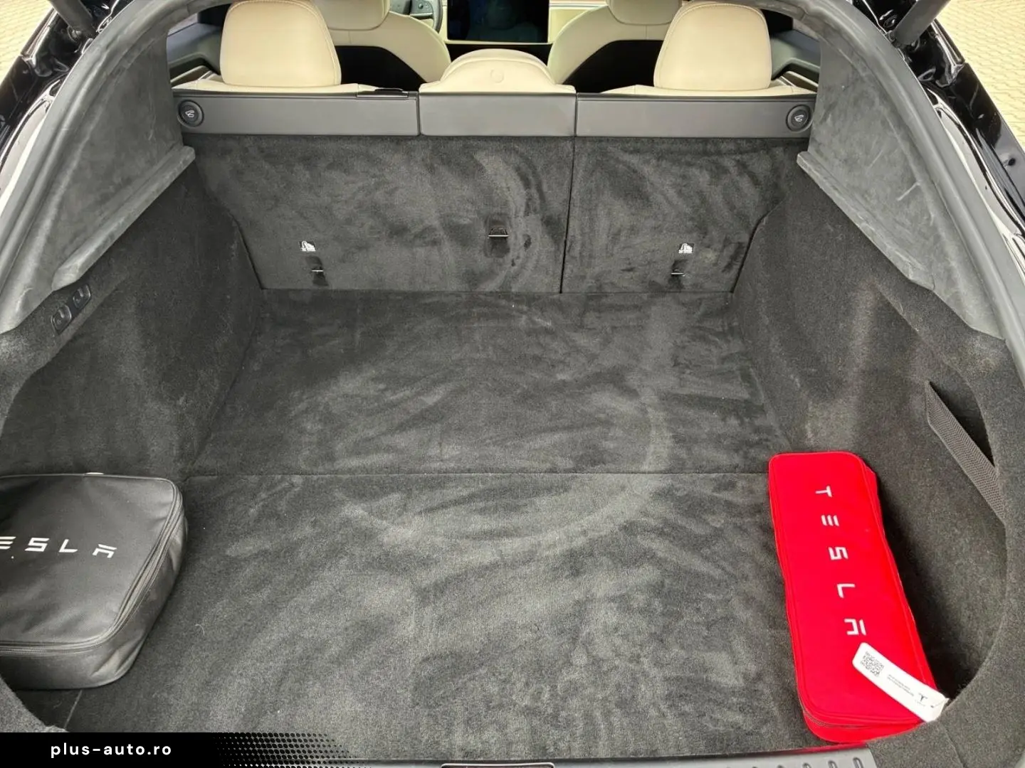 TESLA Model S Long Range Luftfederung Panorama 360 Kam