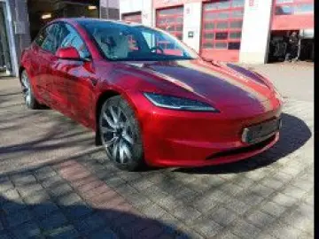 TESLA Model 3 Long Range Dual AWD