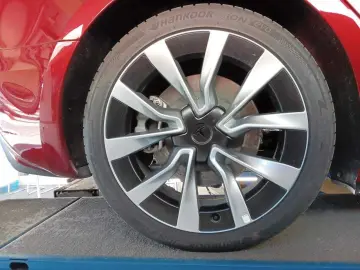 TESLA Model 3 Long Range Dual AWD