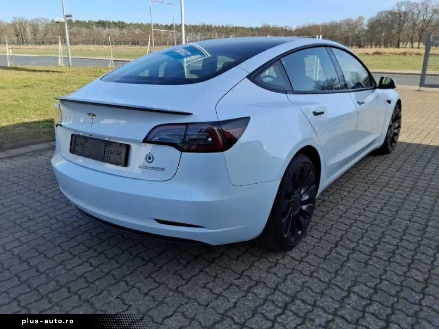 TESLA Model 3 Dual AWD Performance 393 20  Autopilot 3